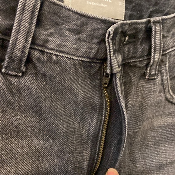 Everlane Black washed The Denim Short High rise jean shorts  size 27 - Picture 3 of 6